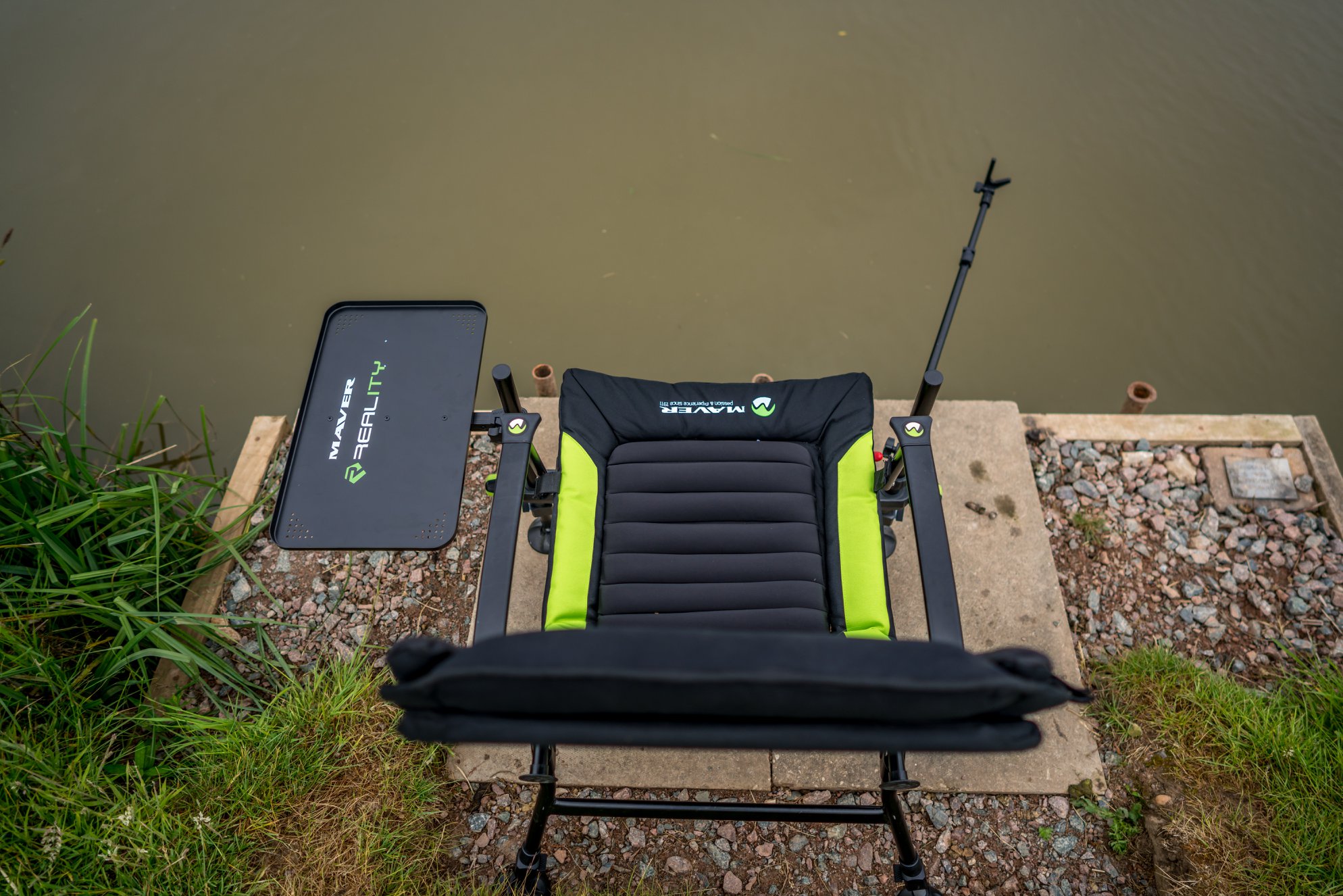 Maver sales feeder chair